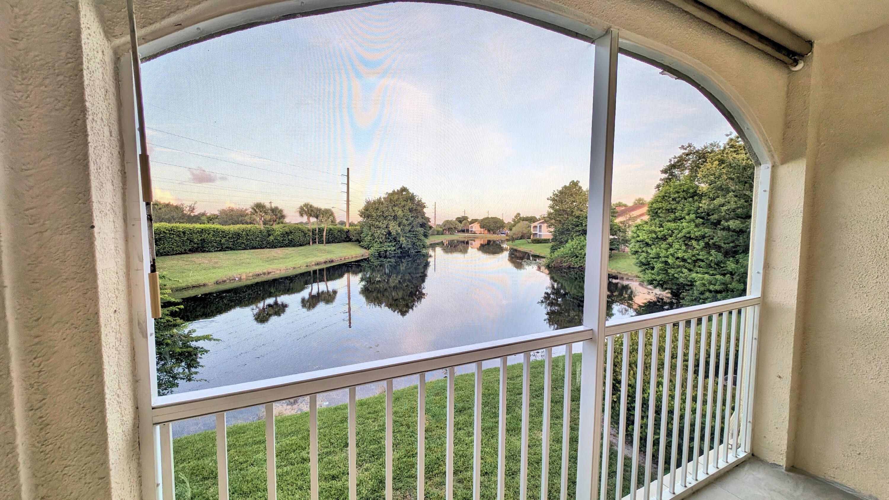 815 W Boynton Beach Boulevard 3-204