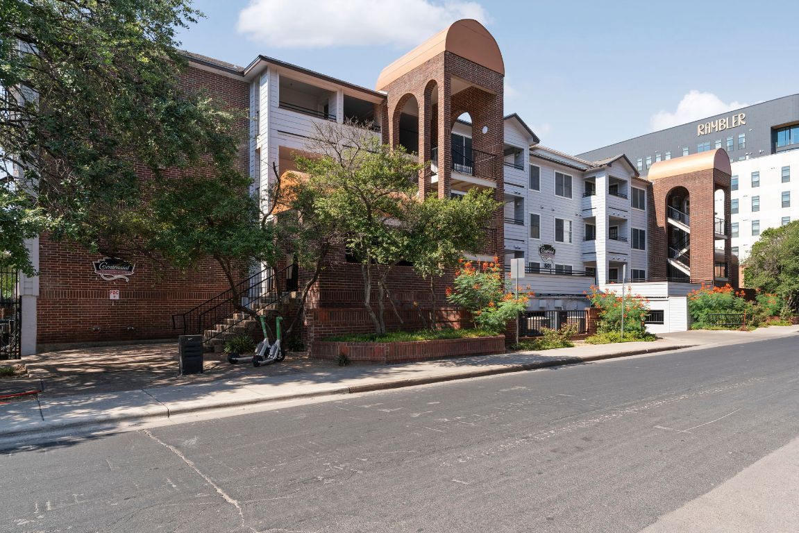 501 W 26th Street 214