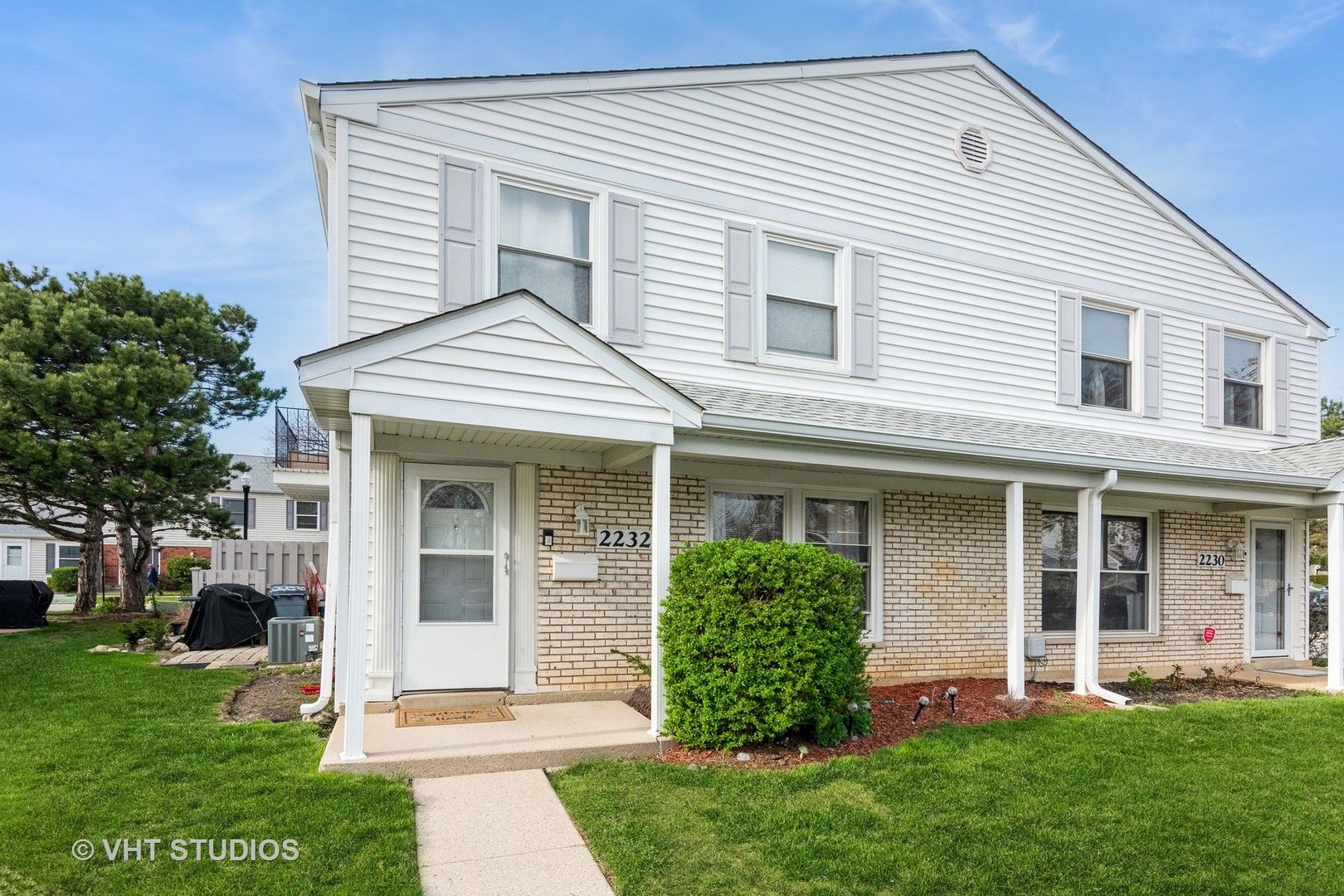 2232 Glenview Court 2232