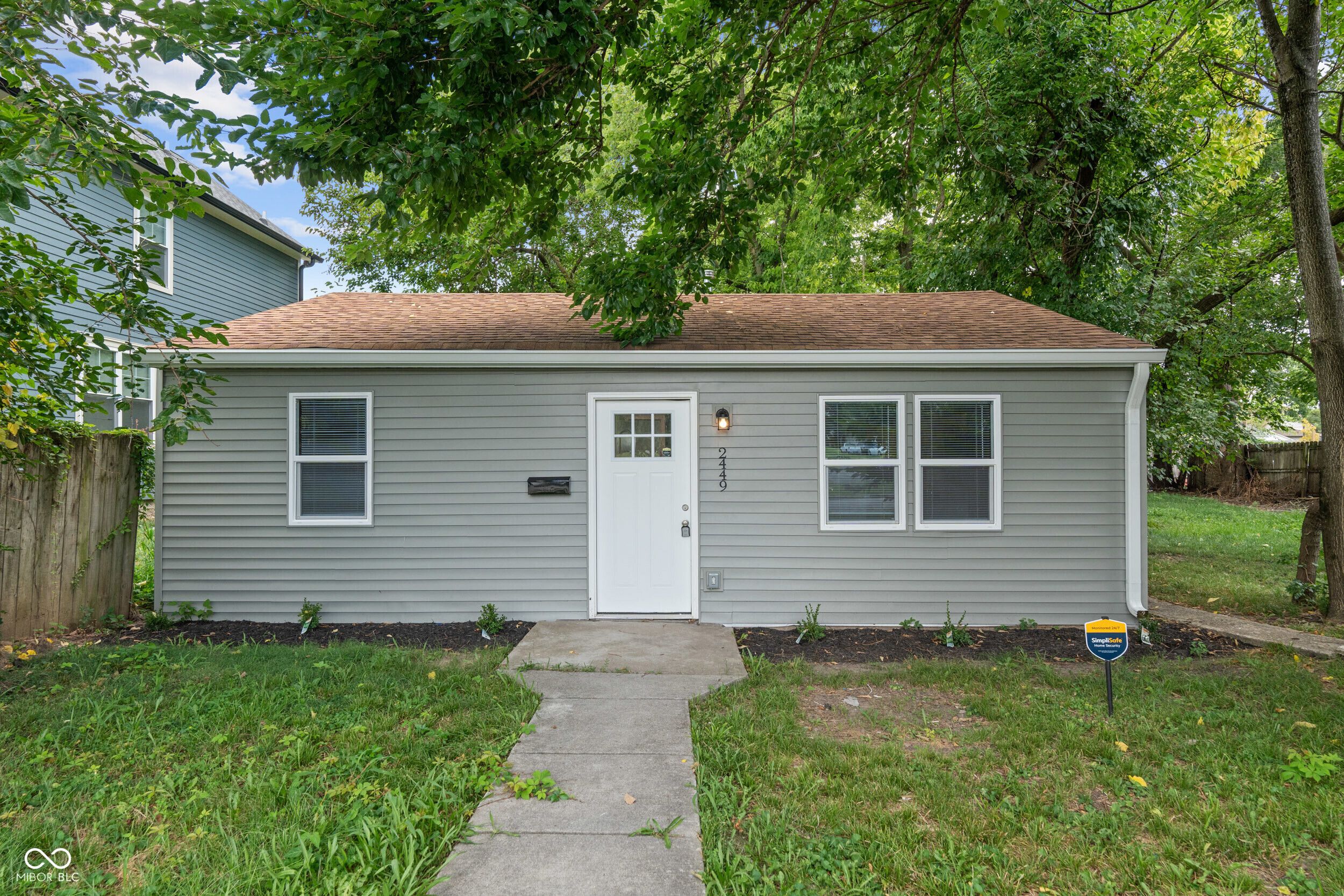 2449 N Arsenal Avenue