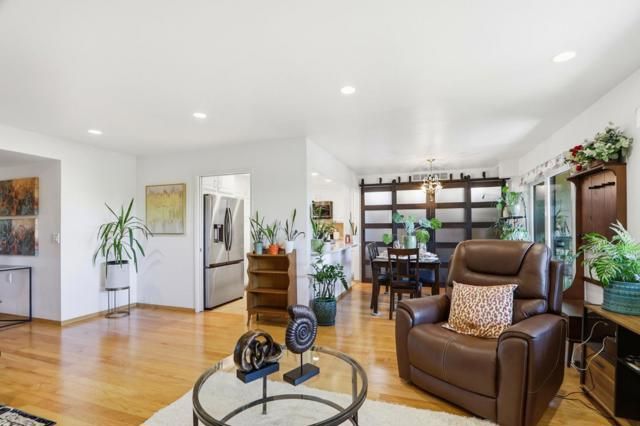 5058 Cribari Vale
