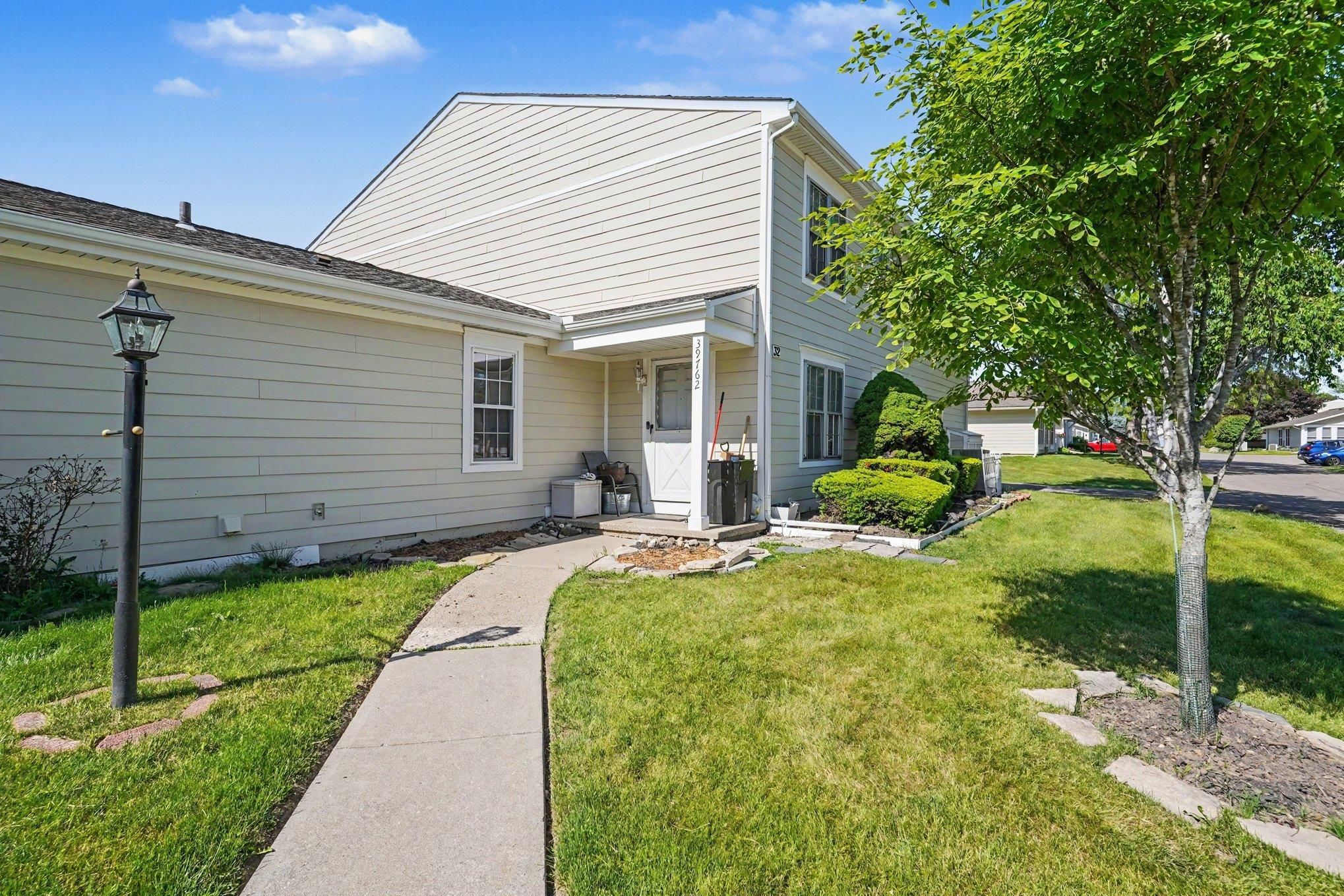 39762 Village Wood Circle