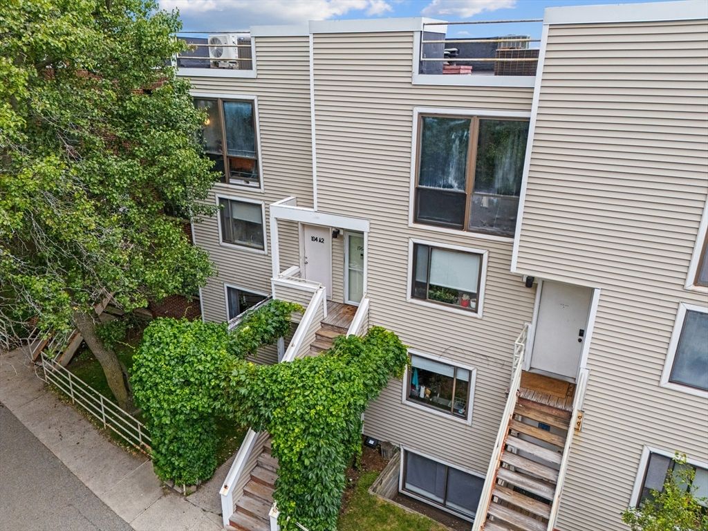 194-a Allston St 2