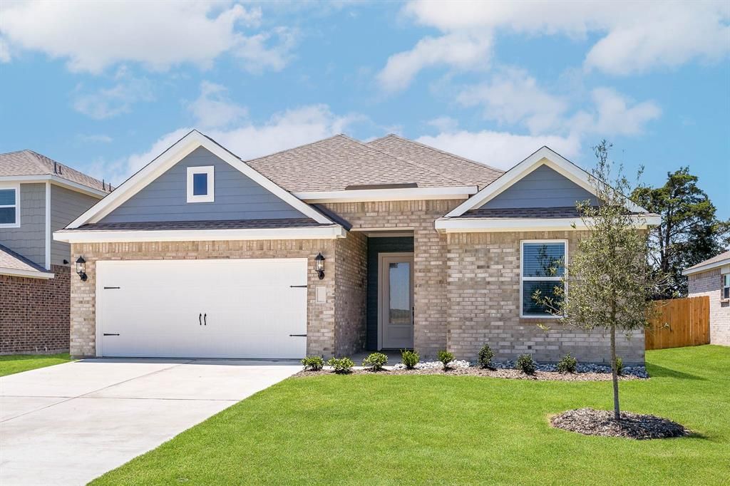 344 Live Oak Lane