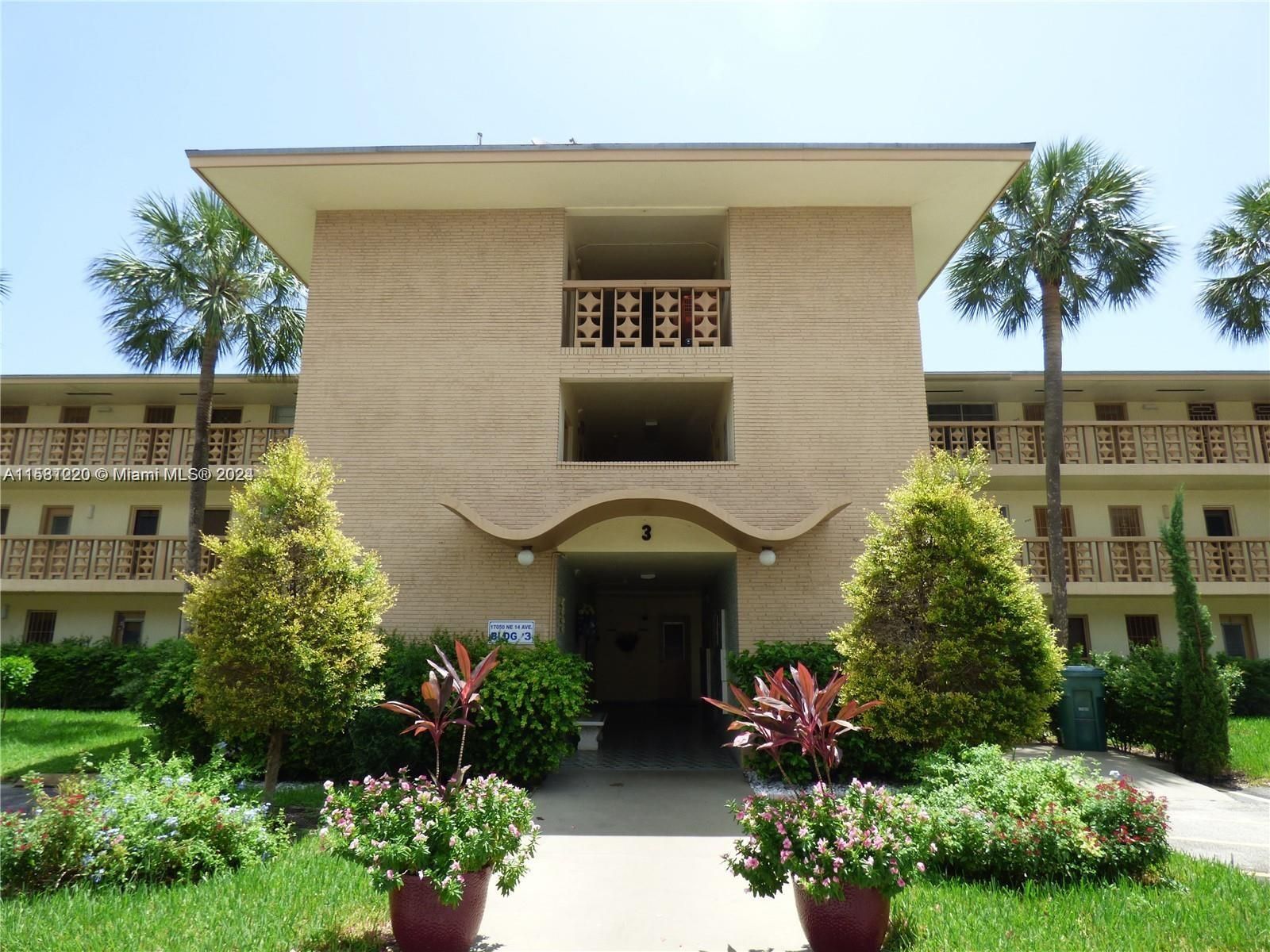 1395 Ne 167th St 103