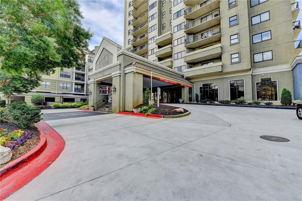 799 Hammond Drive 123