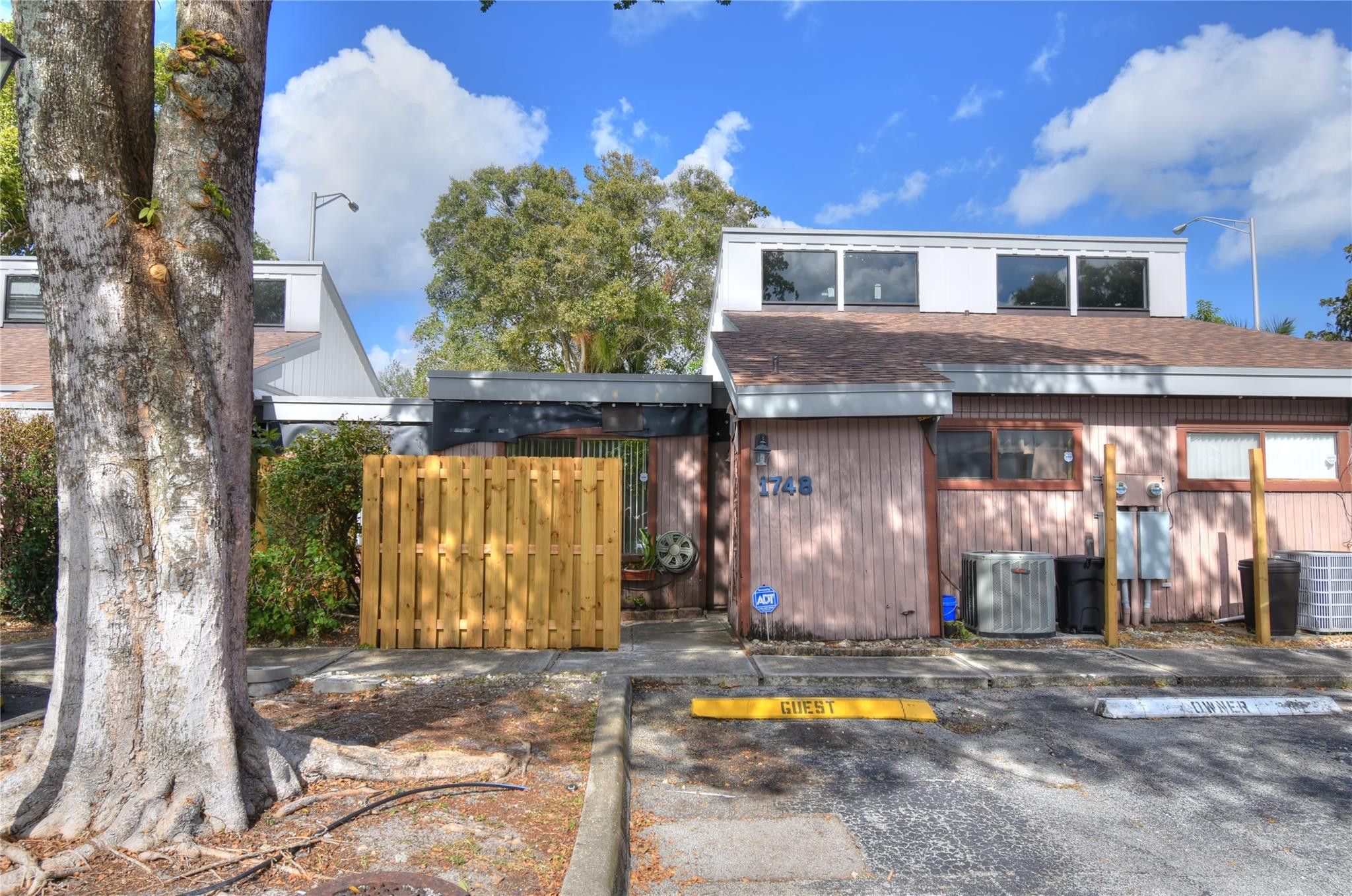 1748 Nw 74th Avenue 19