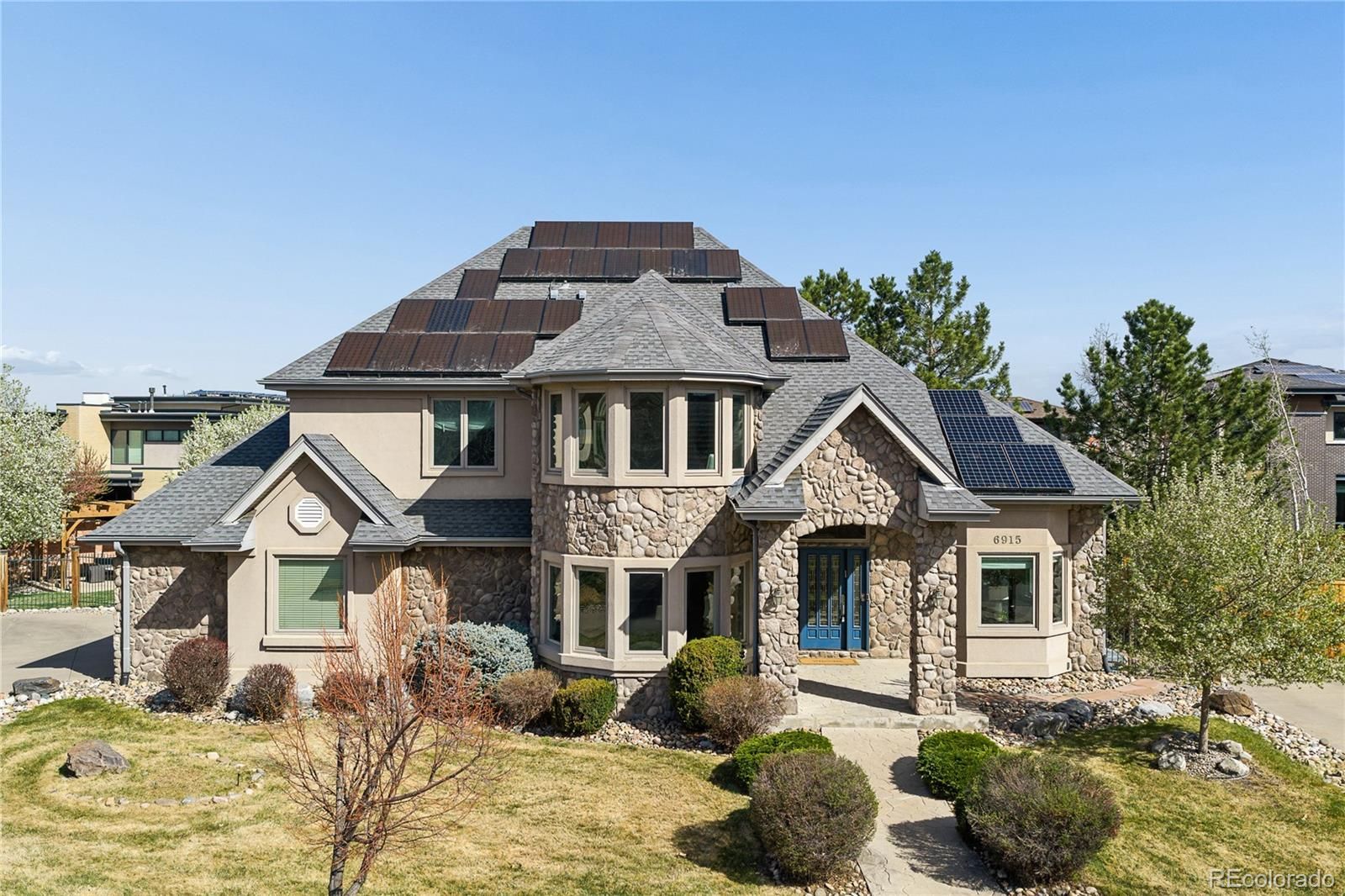 6915 E Bayaud Avenue