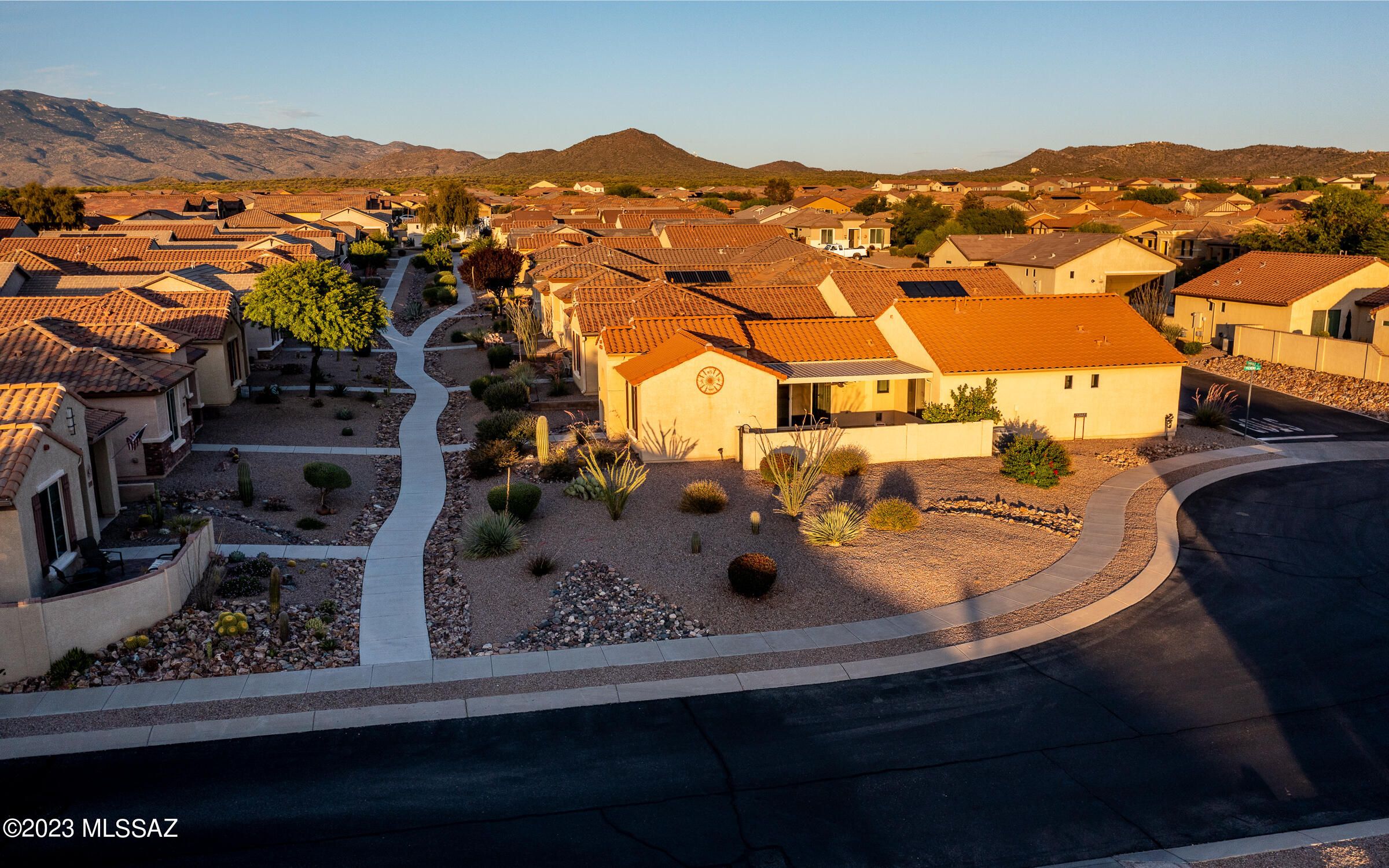 13995 E Cariole Street