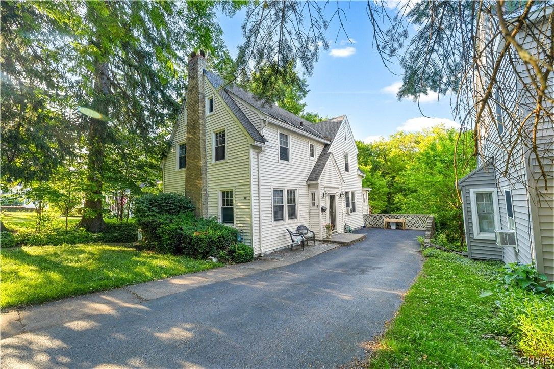 60 Paris Road