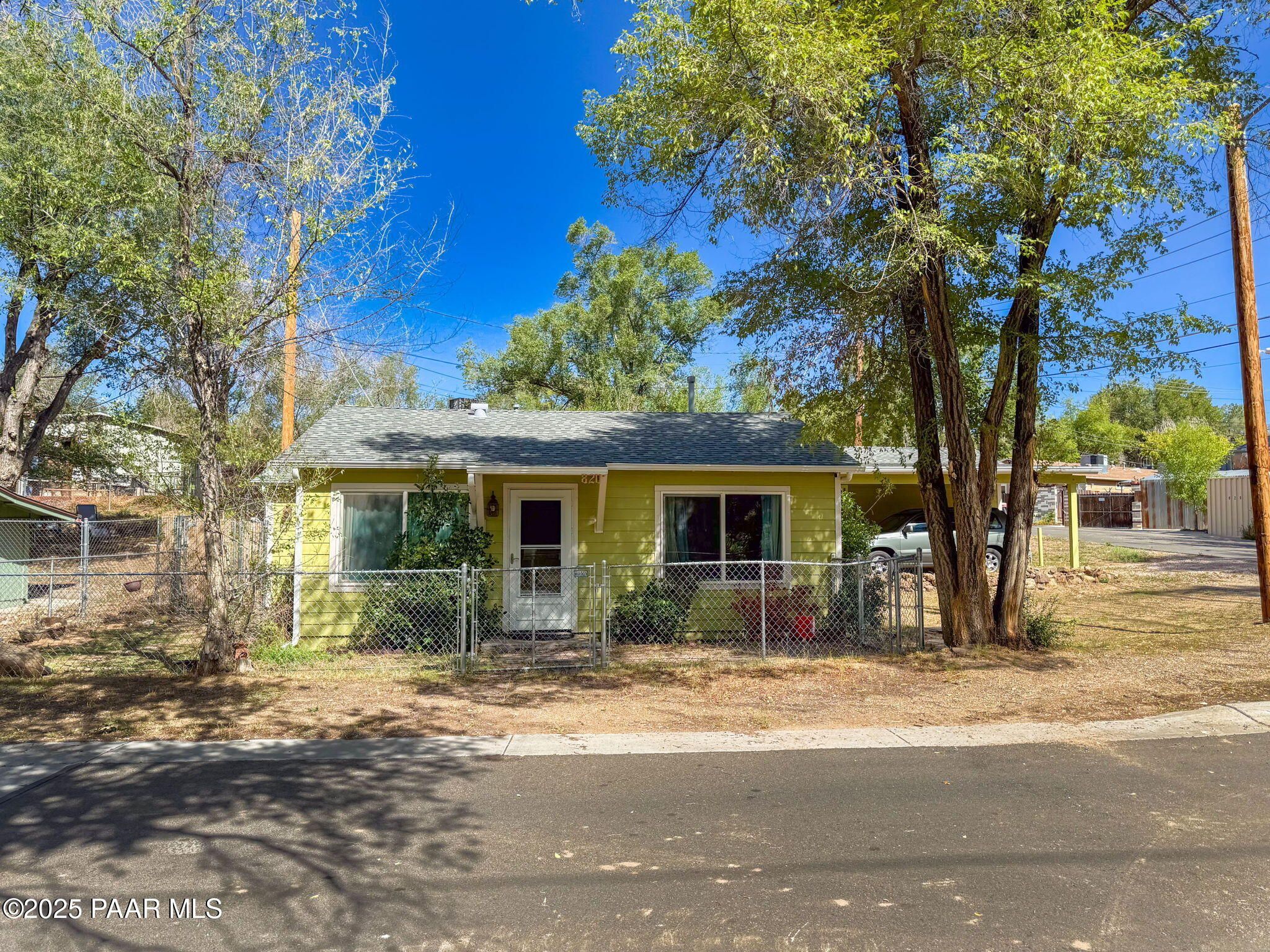 820 Hope Street