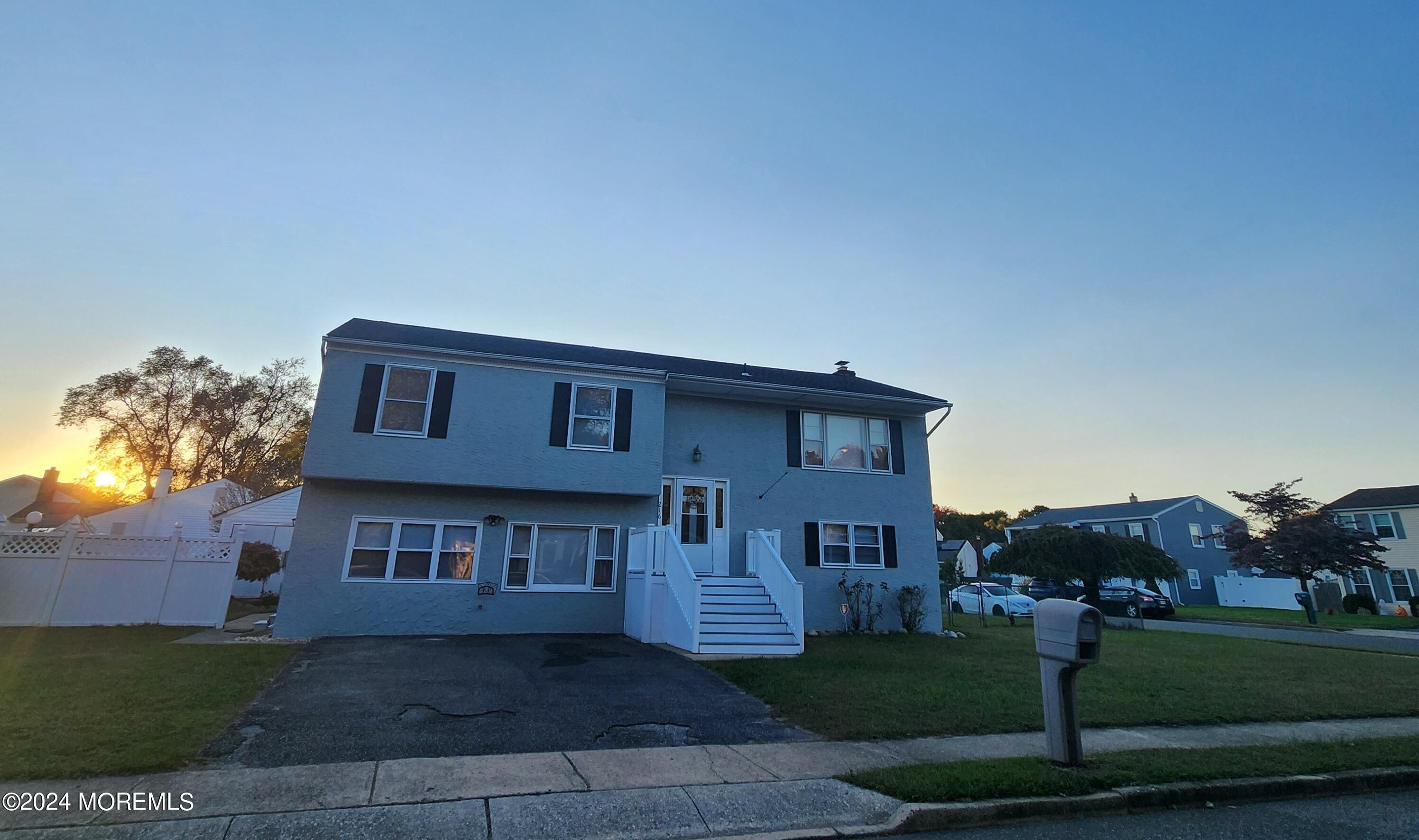216 Hamilton Drive, Toms River, 08753, New Jersey Toms River, New