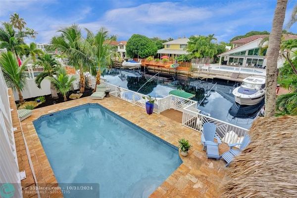 Estoville - Boca Raton, FL Homes for Sale & Real Estate | neighborhoods.com