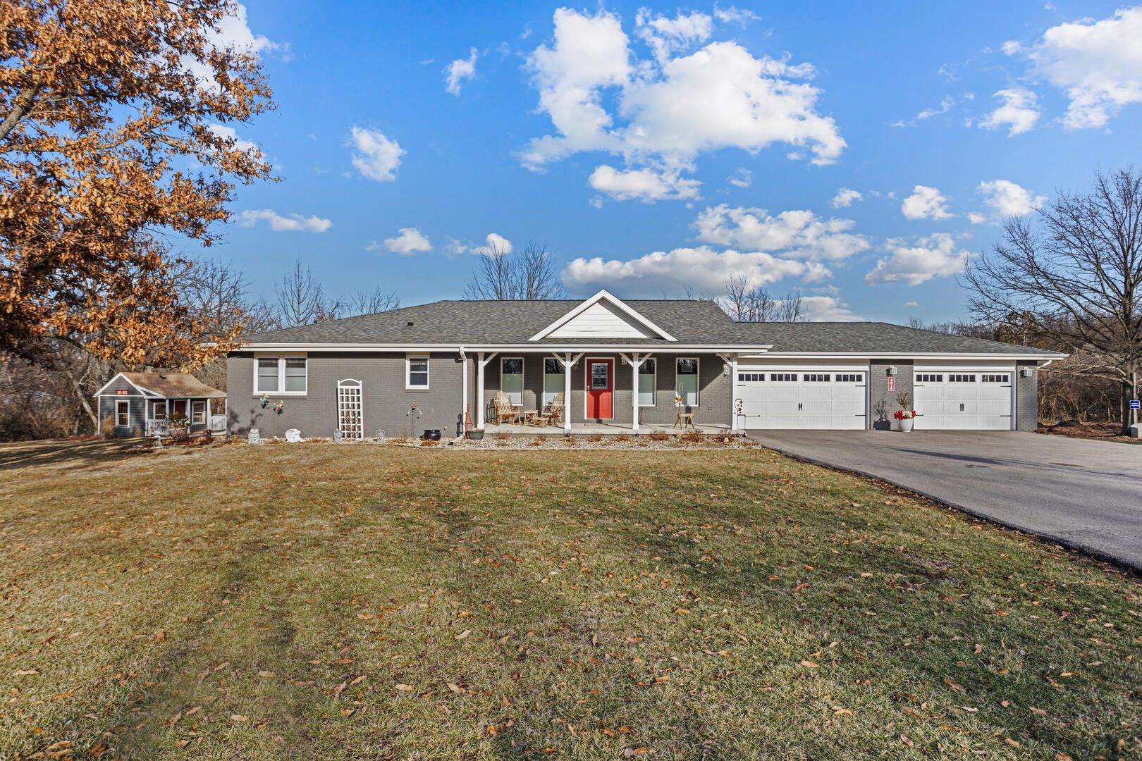 401 County Road 2500 N