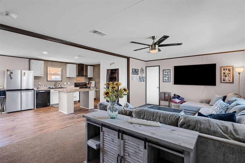 8676 County Road 1143