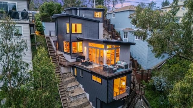 540 El Granada Boulevard