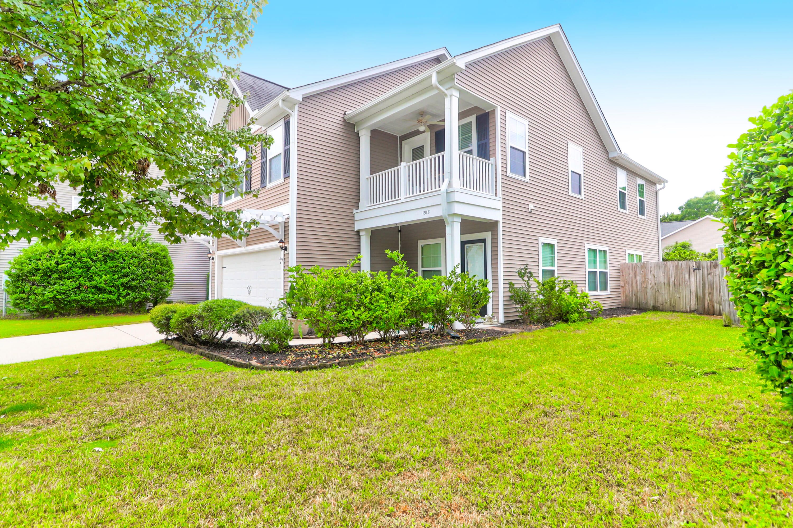 1518 Thoroughbred Boulevard