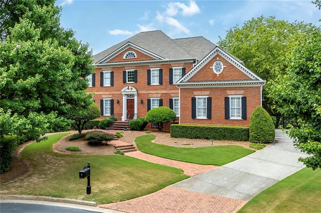 195 High Bluff Court