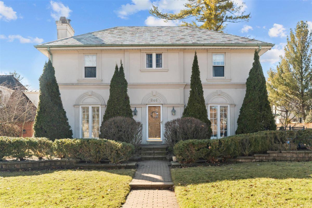 640 Park Drive