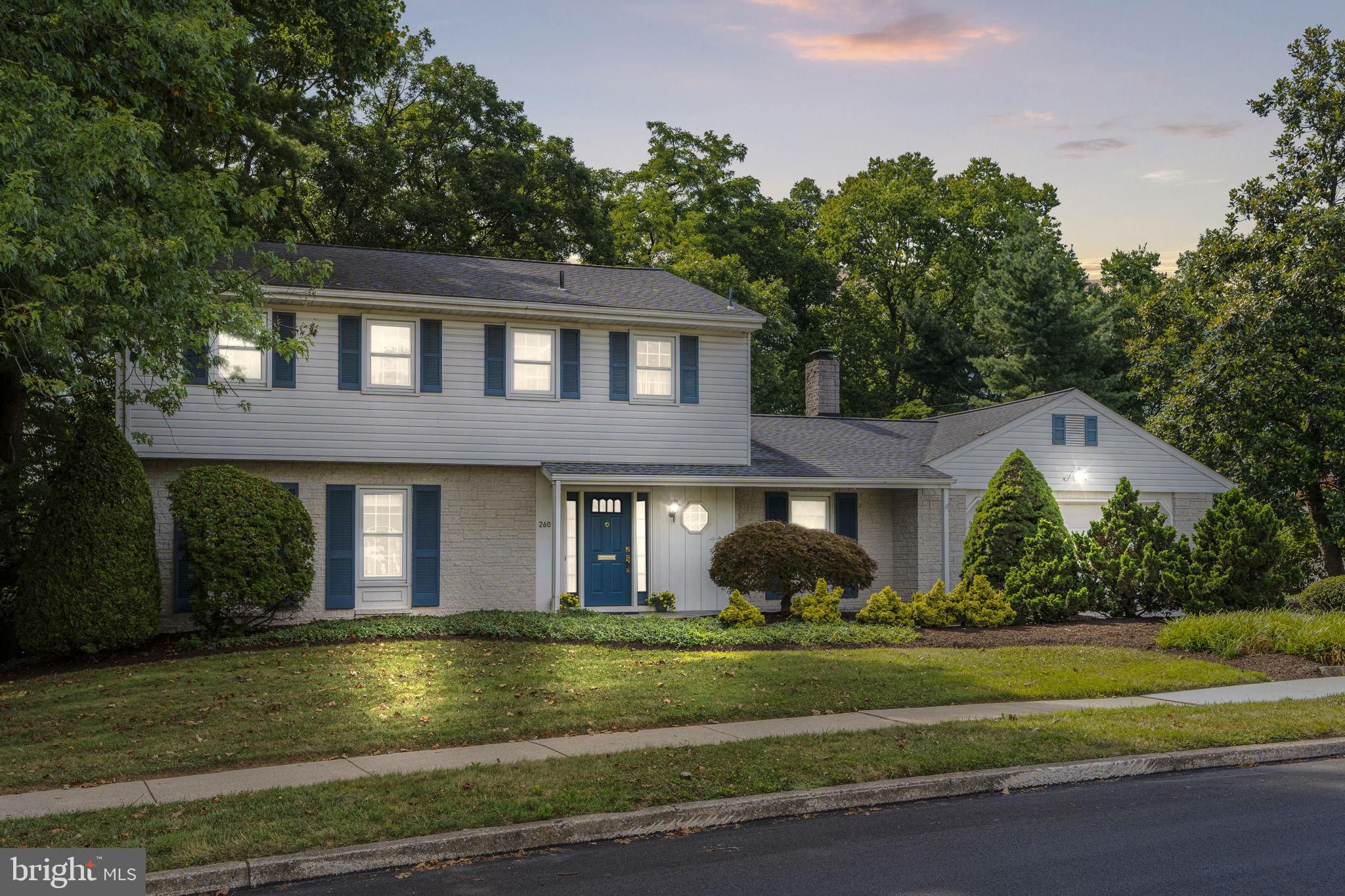 260 Winding Way