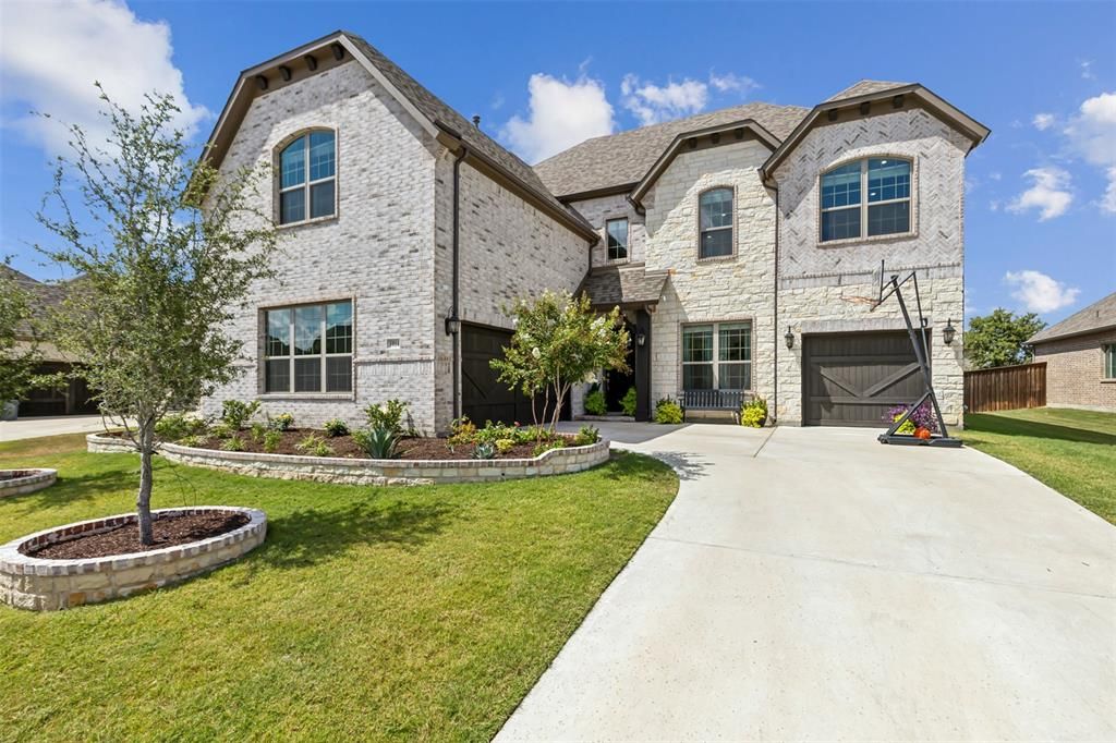 1014 Ember Crest Drive
