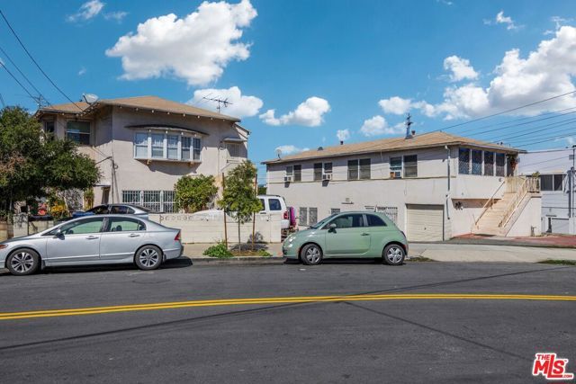 439 S Evergreen Avenue