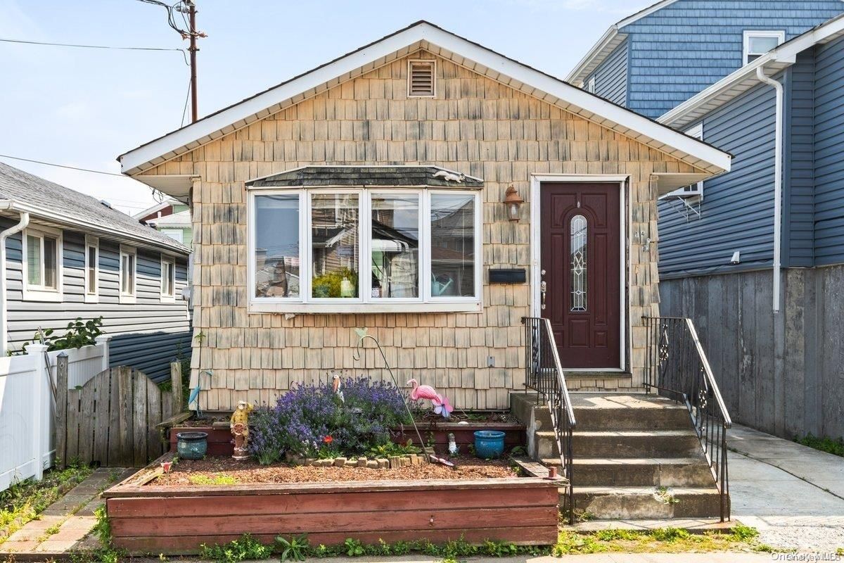 14 E 7th Road