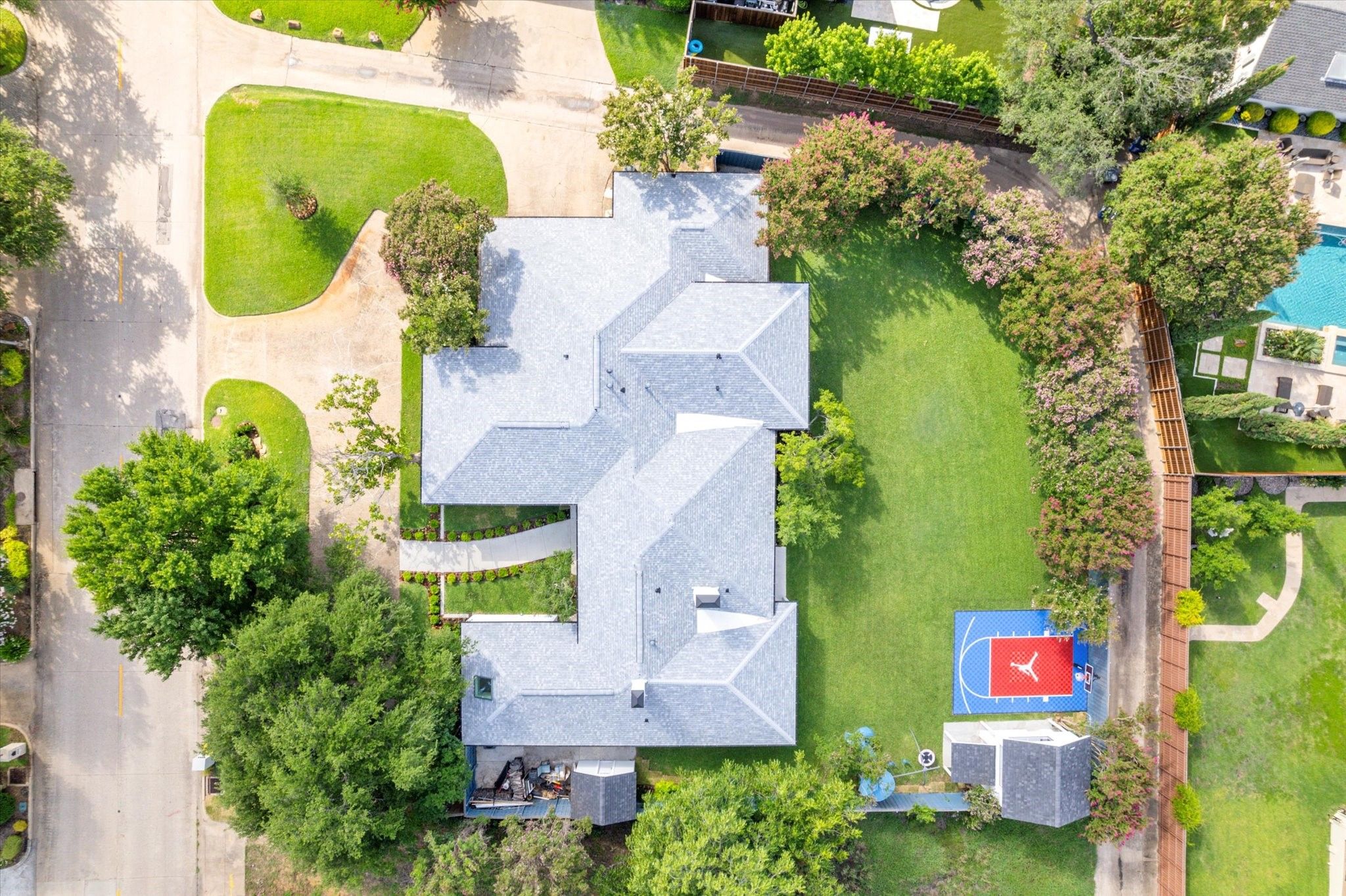 5407 Westgrove Drive