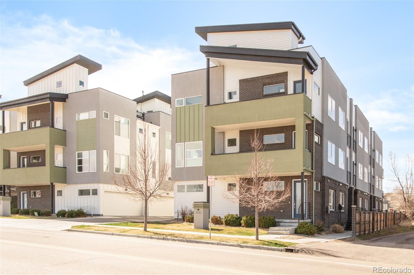 1635 Harlan Street 4