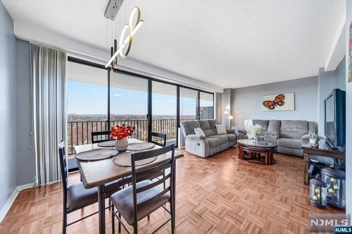 277 Prospect Avenue 11H