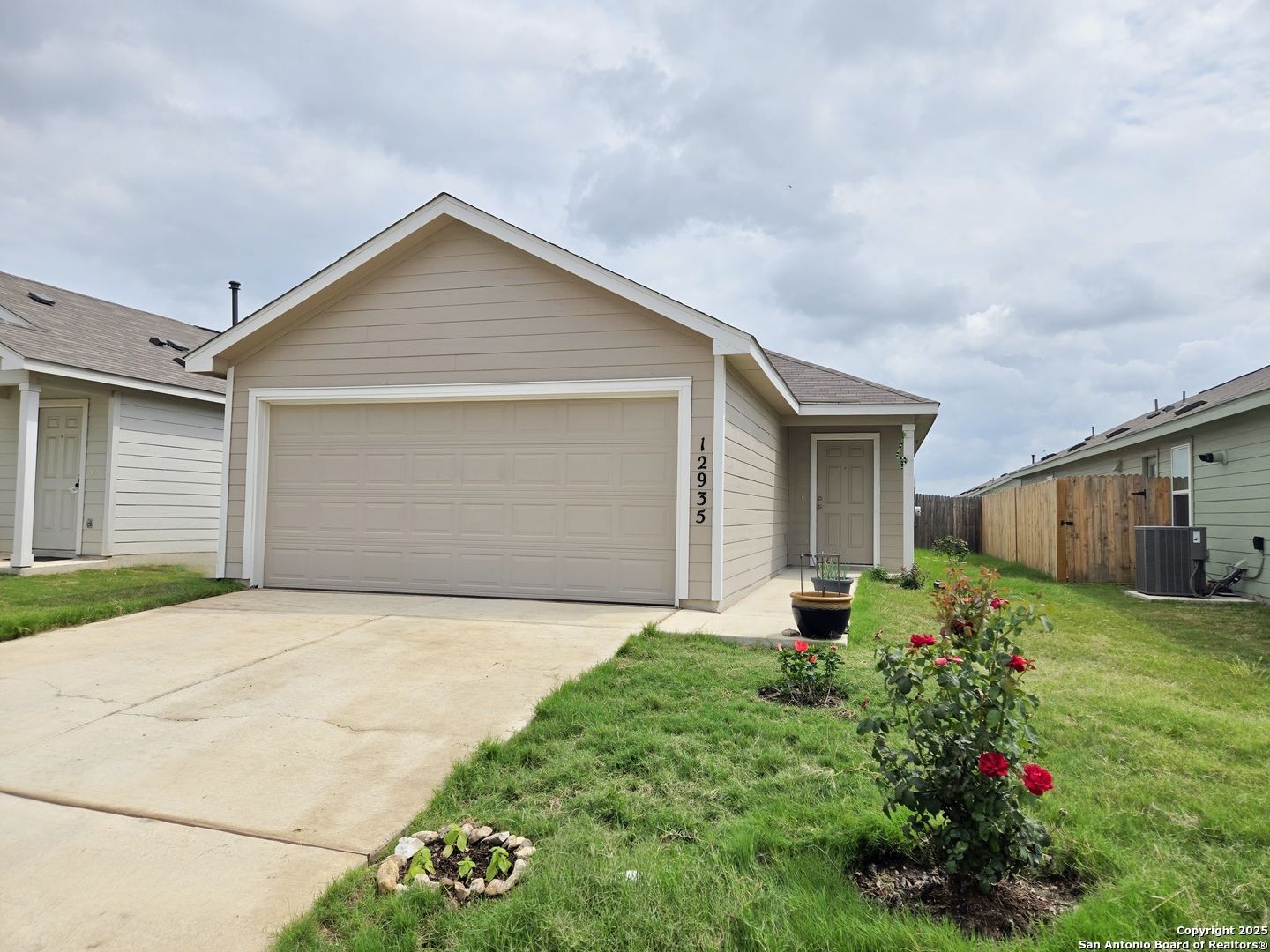 12935 Deep Eddy