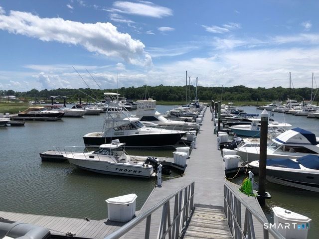 379 Whitfield Street CS936