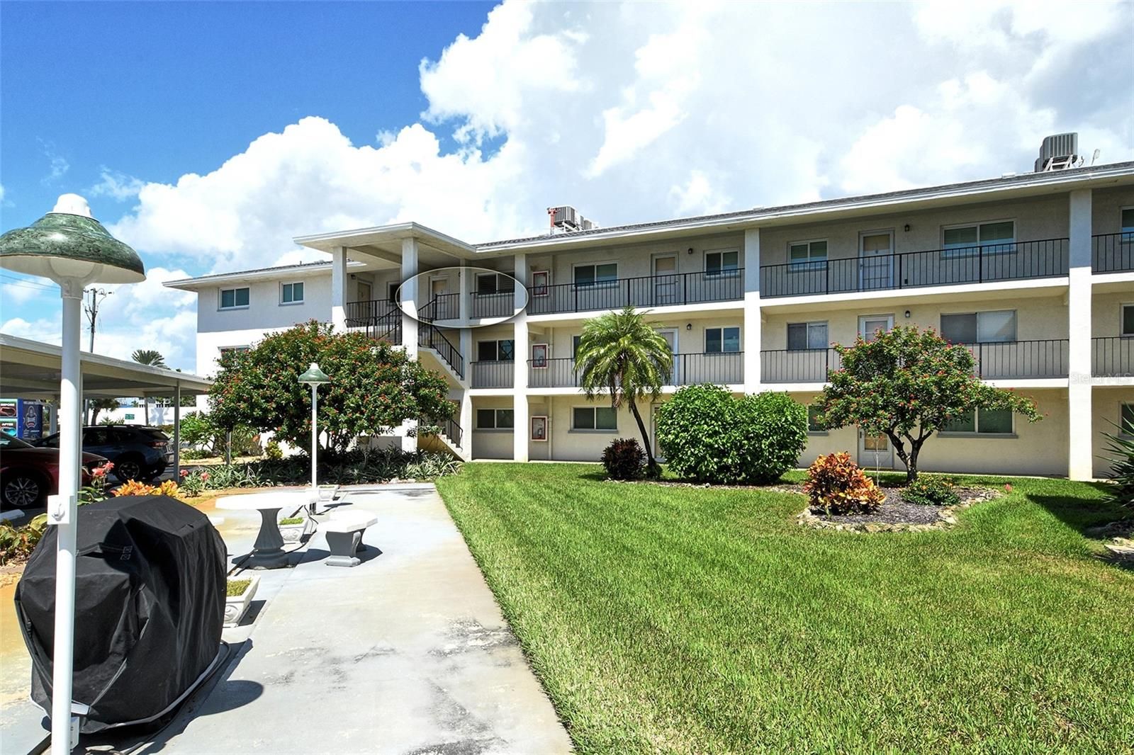 708 Tamiami Trail S 302