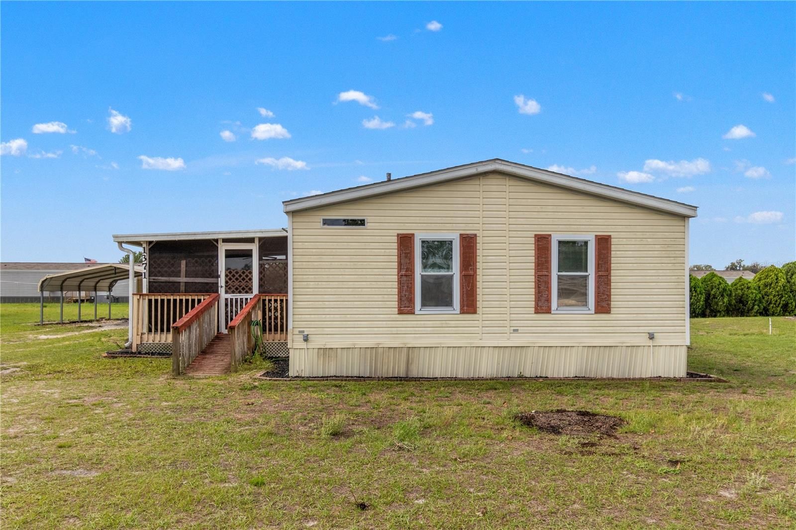 1371 Nw 12th Lane