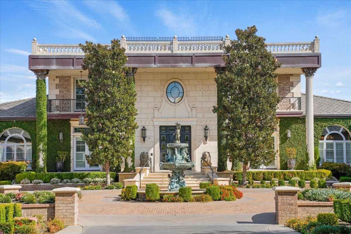 9692 Sterling Pointe Court