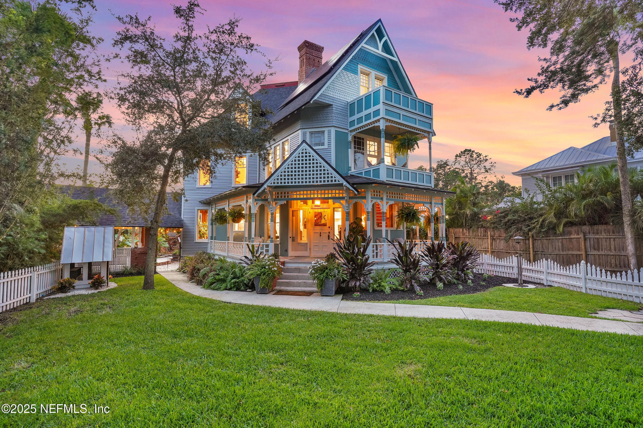 268 St George Street