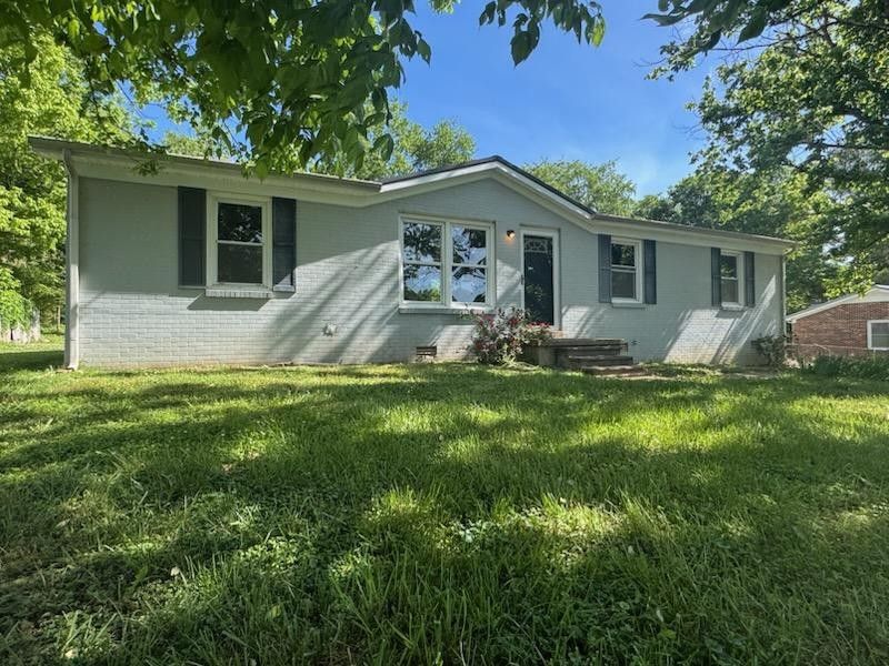 4176 Hampshire Pike