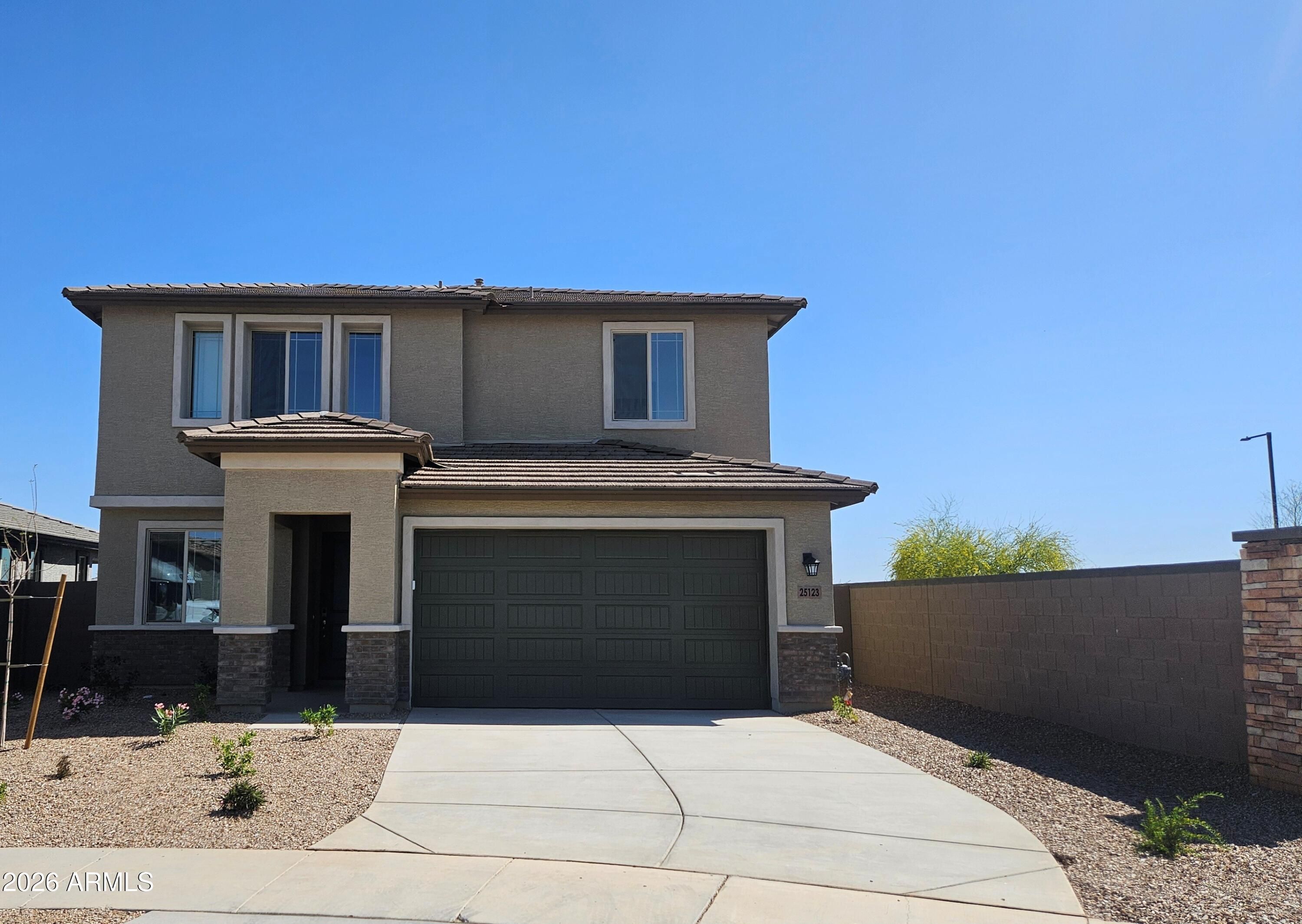 25123 N 155th Drive