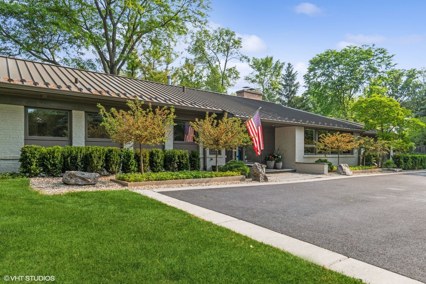 641 Stonegate Terrace