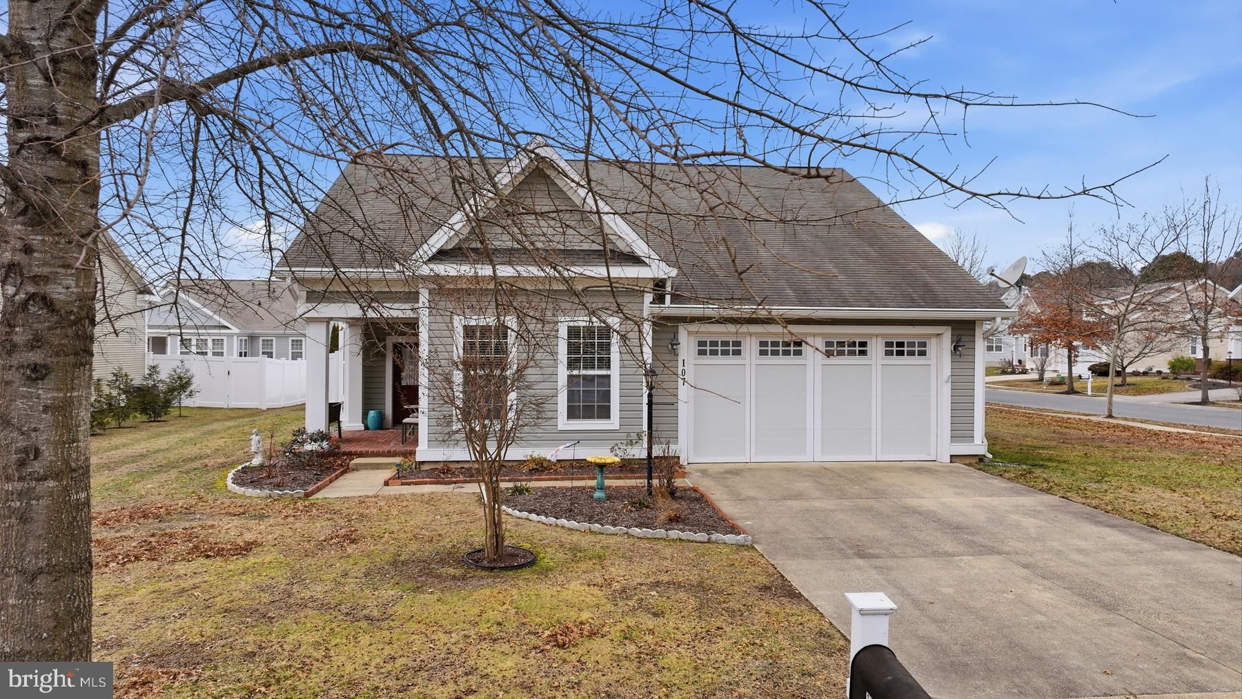 107 Regulator Drive N