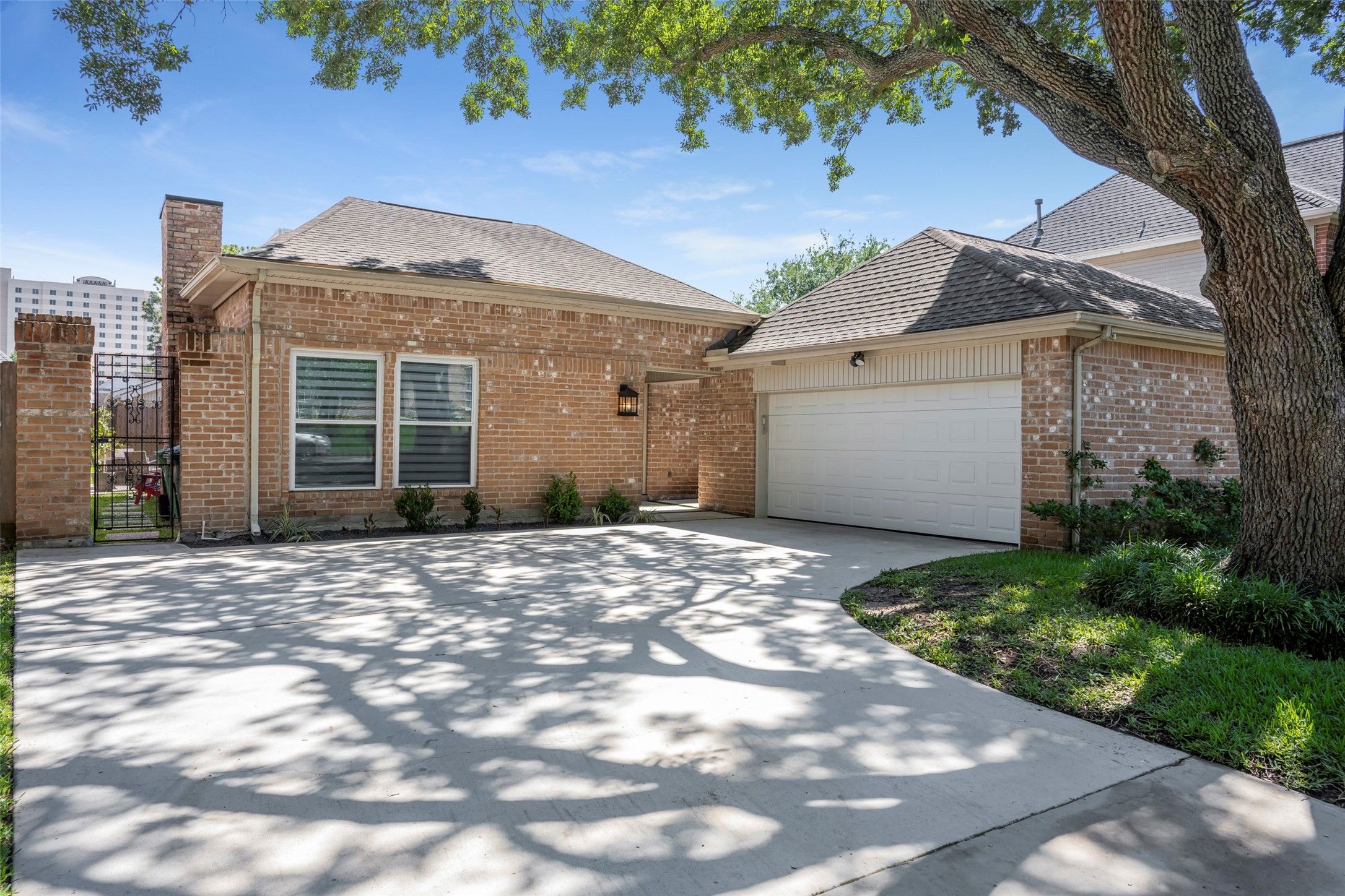 11743 Wickhollow Lane