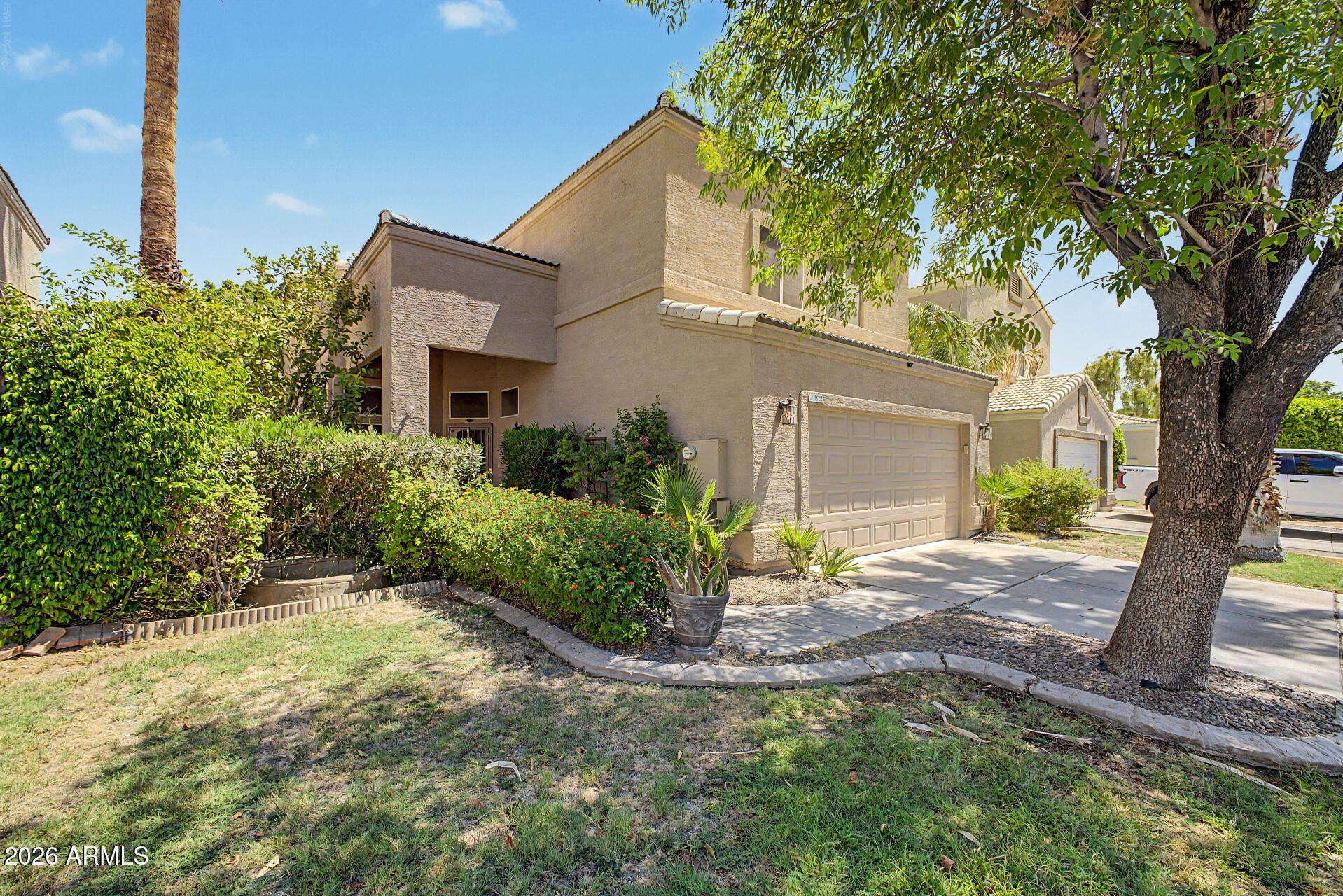 1522 E Beacon Drive