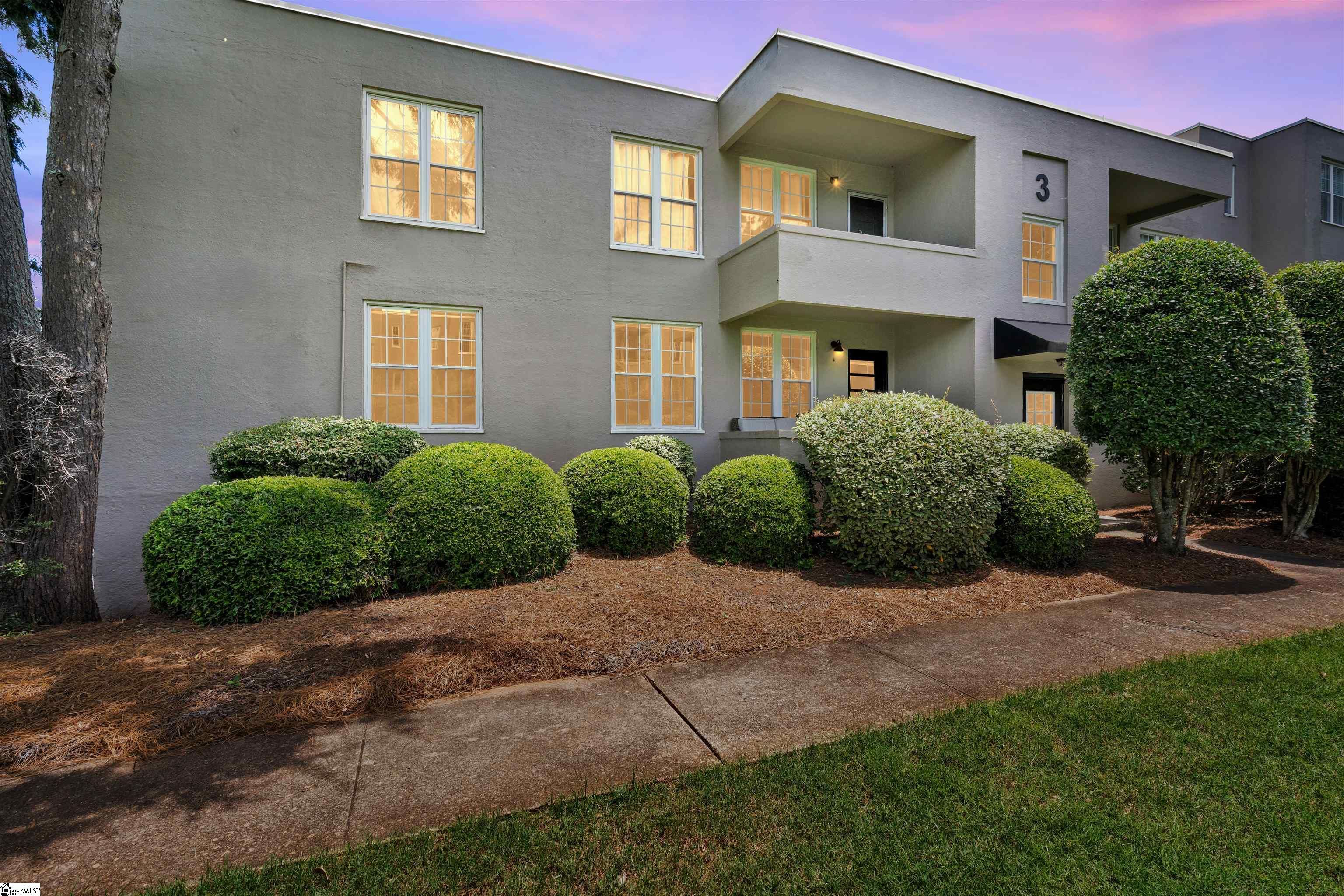 601 Cleveland Street Unit 3A