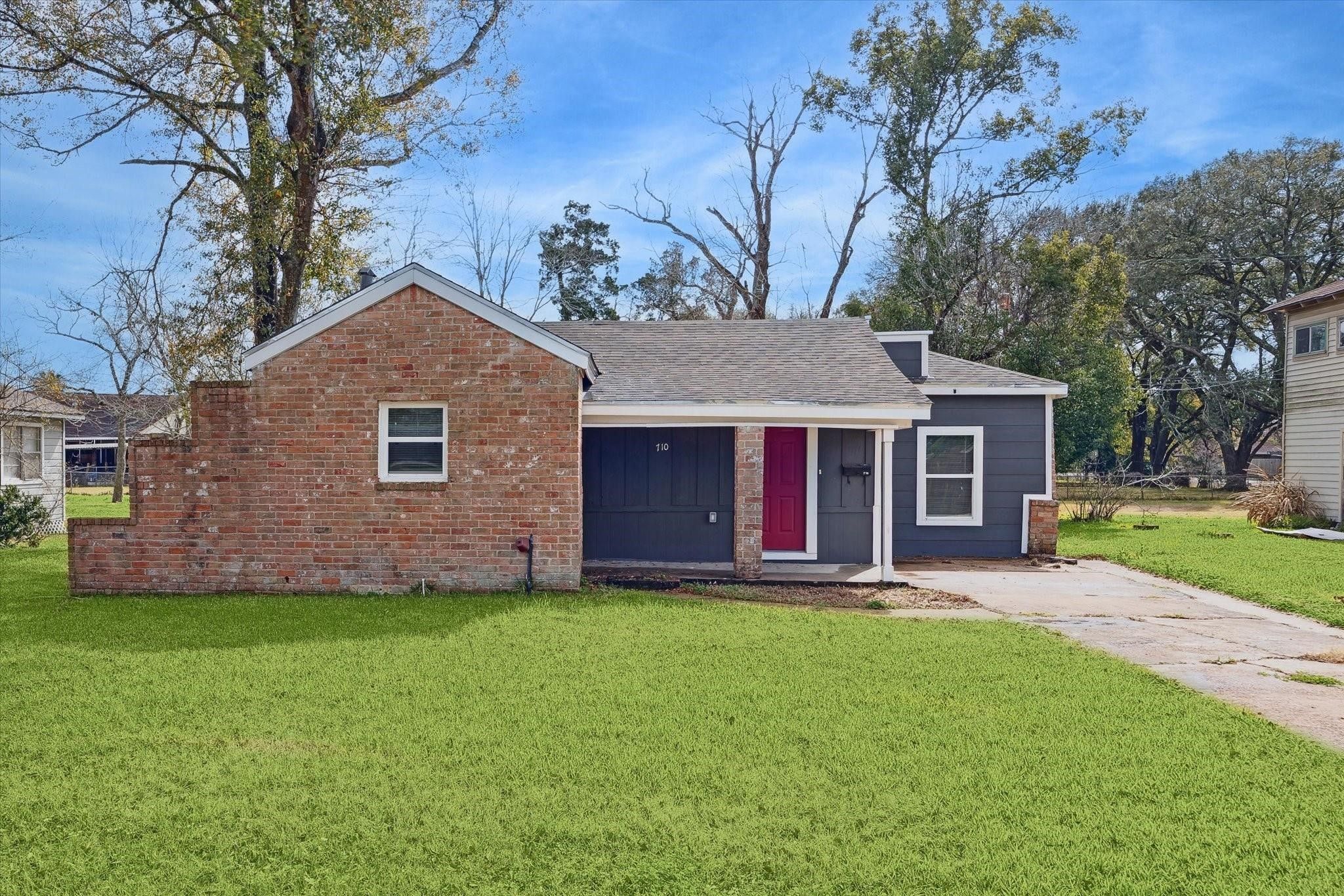 710 E Magnolia Street