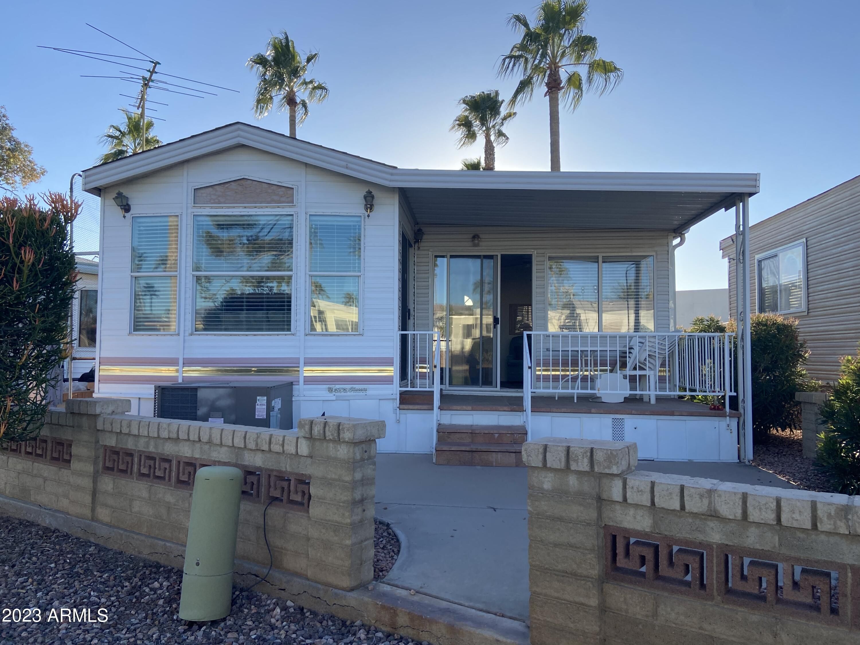 2188 S Cherokee Avenue