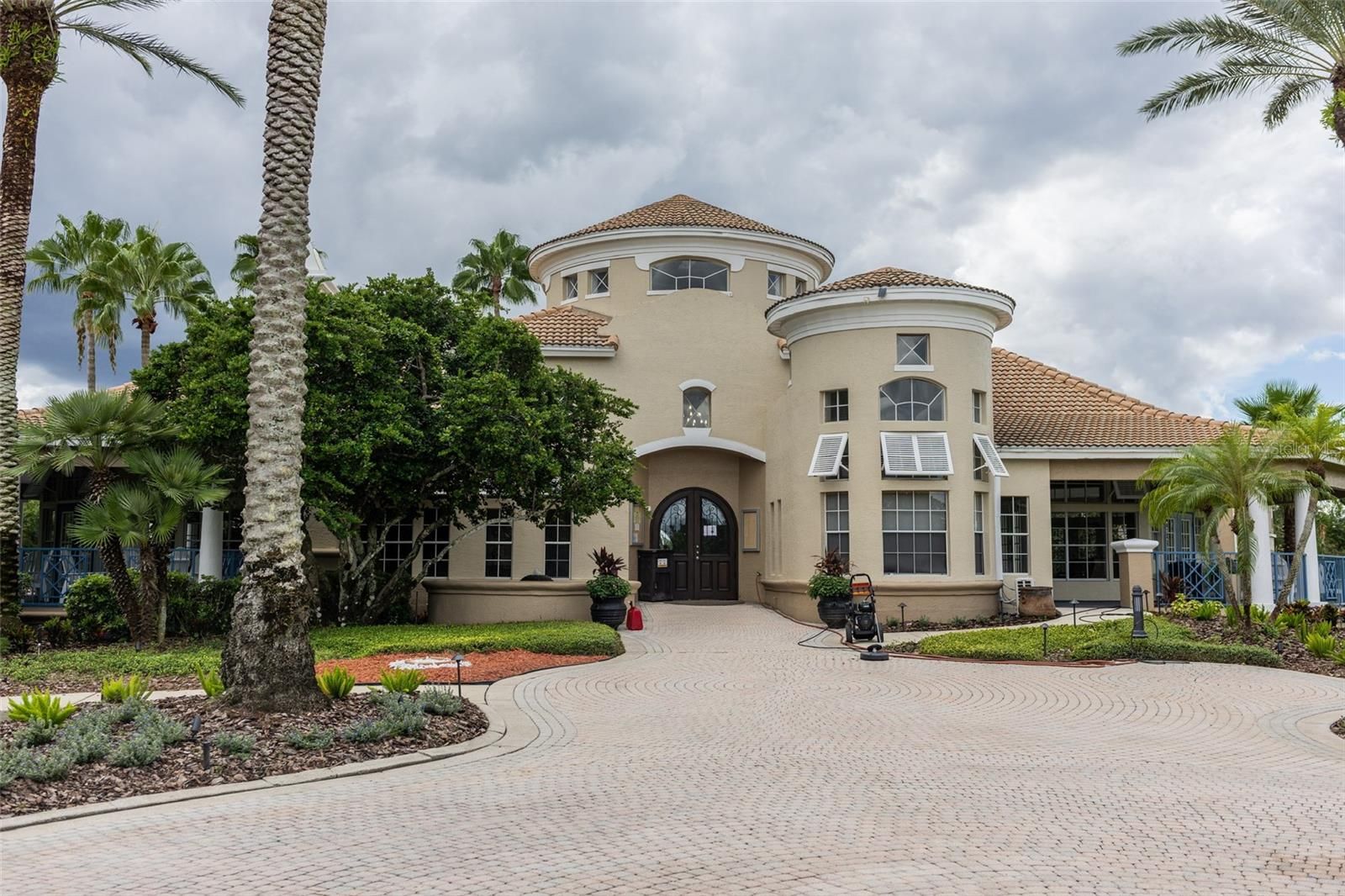 7280 Westpointe Boulevard 826