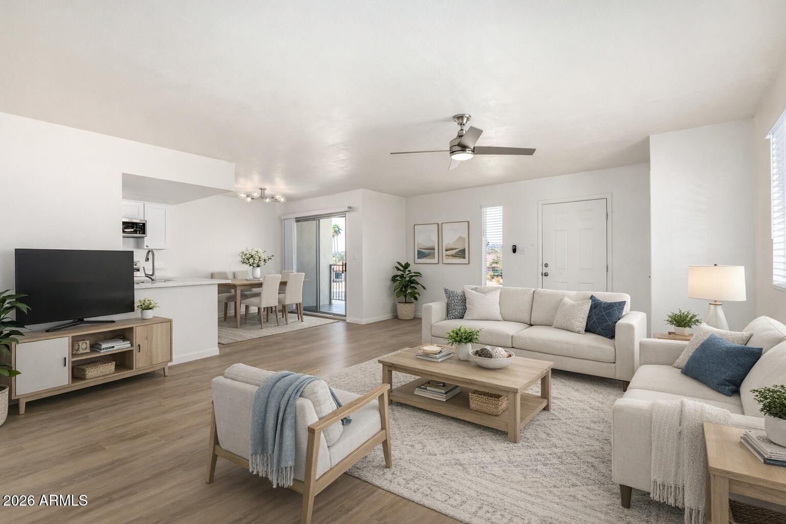 14252 N Boxwood Lane