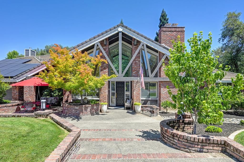 7625 Woodborough Drive