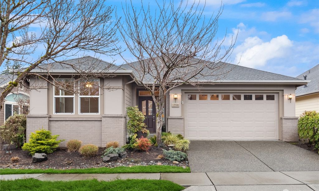 Trilogy at Redmond Ridge