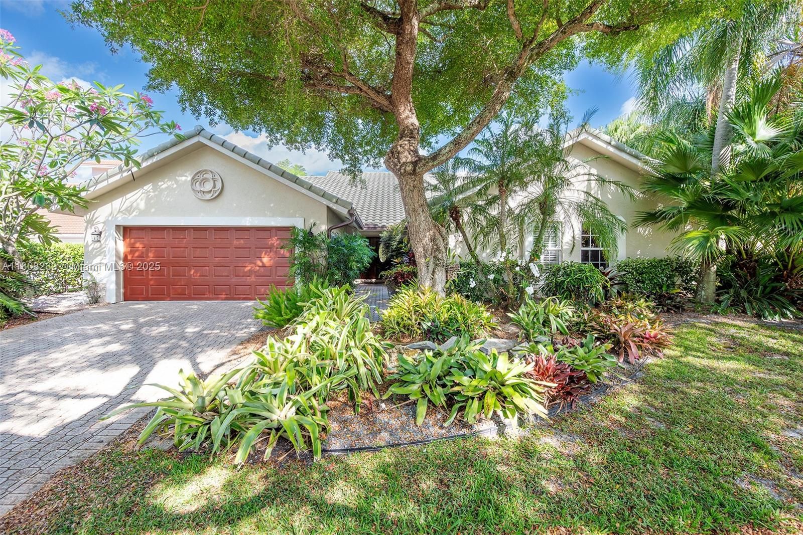 2215 Sw 14th Pl